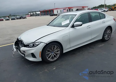 2024 BMW 330E from USA, damaged, VIN 3MW39FF0XR8E66533
